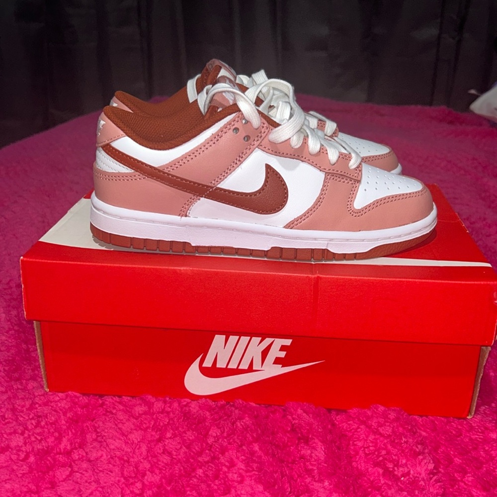 Nike dunk lows